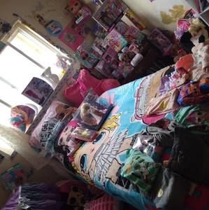 Meet your Posher, Iiesha